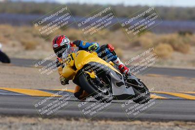 media/Dec-17-2022-SoCal Trackdays (Sat) [[224abd9271]]/Turn 16 (210pm)/